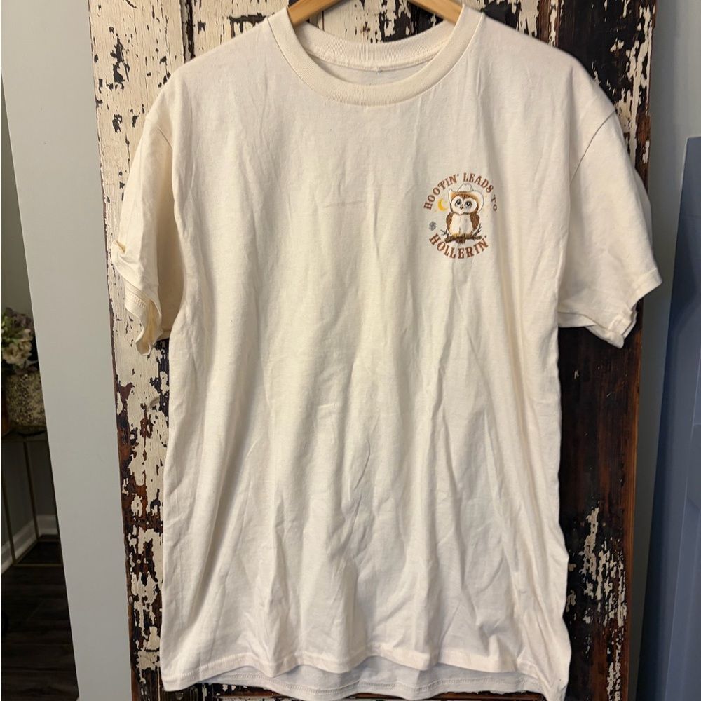 Simply Southern Hootin’ Leads To Hollerin’ owl Cream NWT T-Shirt. L